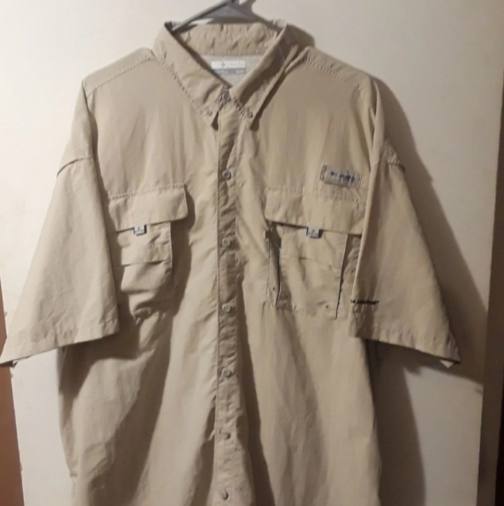Tan Columbia PFG Fishing shirt